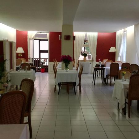Logis Au Puits Enchante Saint-Martin-en-Bresse Экстерьер фото