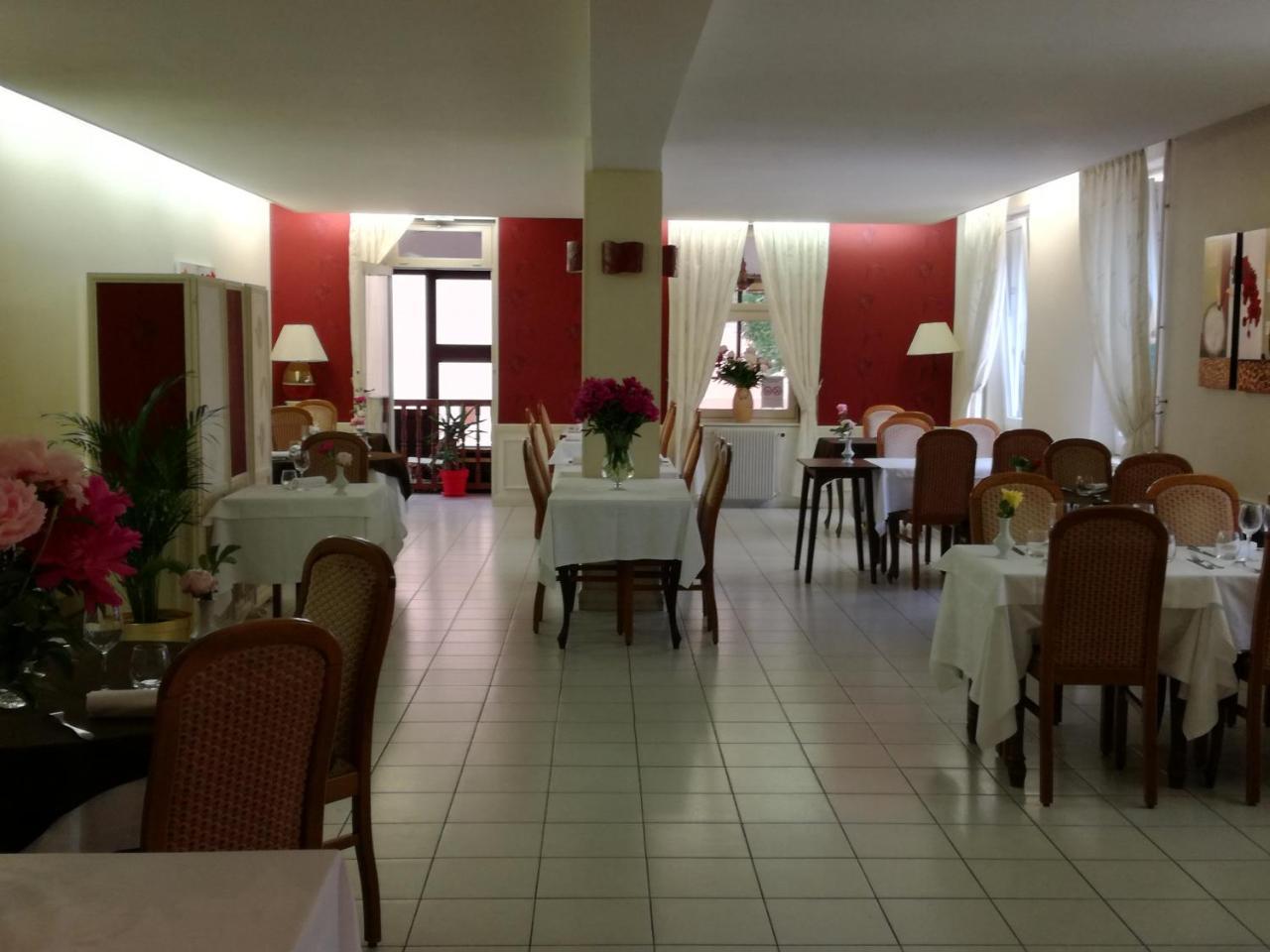 Logis Au Puits Enchante Saint-Martin-en-Bresse Экстерьер фото